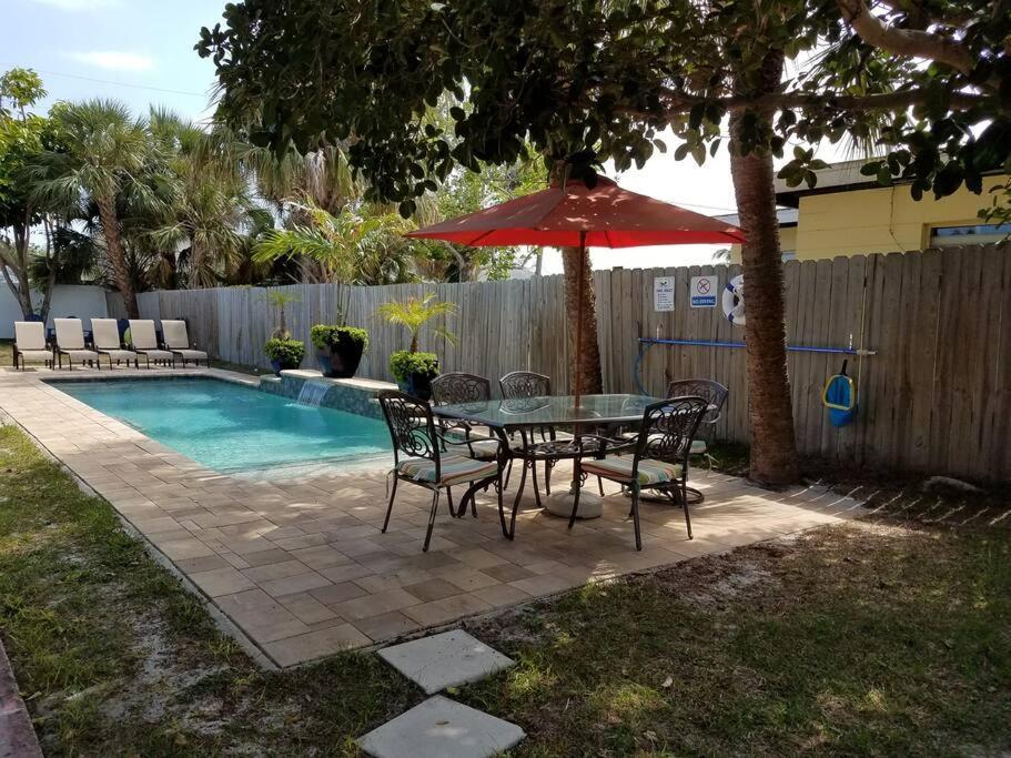 Bahamian Cottage - Heated Pool Walk To The Beach Cocoa Beach Eksteriør bilde