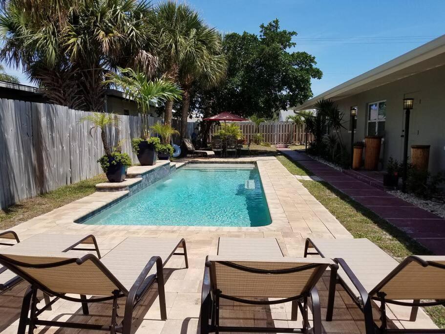 Bahamian Cottage - Heated Pool Walk To The Beach Cocoa Beach Eksteriør bilde